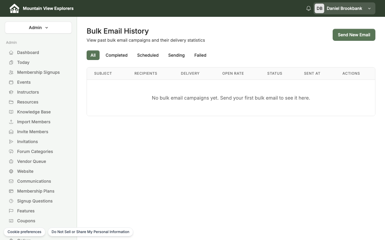 Bulk Email History page showing campaign status tabs and statistics